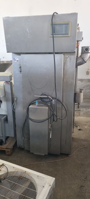 Celula fierbere și afumare de mici dimensiuni 380v 50kg /ciclu