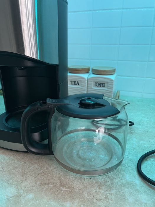 Капельная кофеварка Polaris