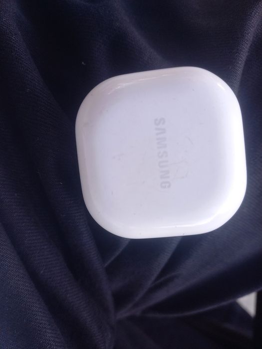 Samsung galaxy buds 2