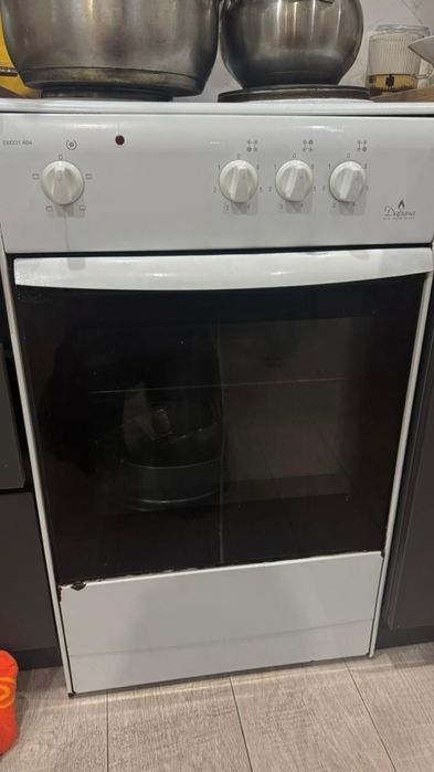 Продам плиту электрическую