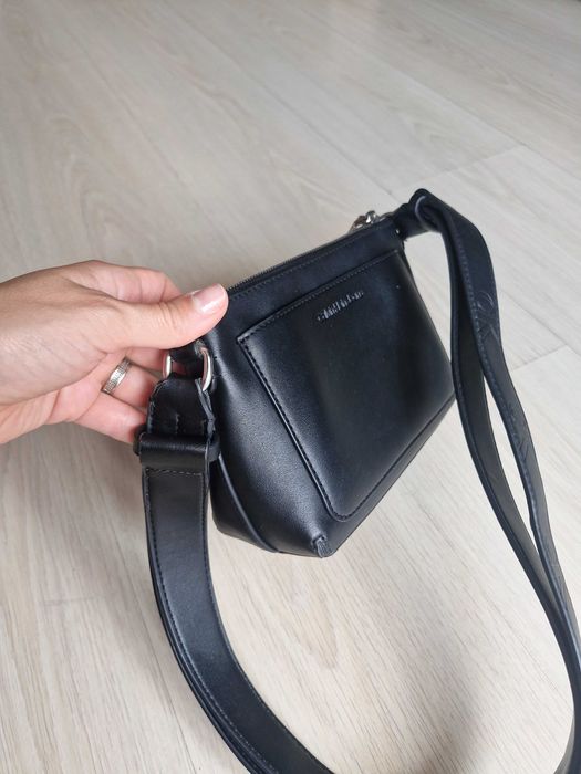 geantă crossbody Calvin Klein