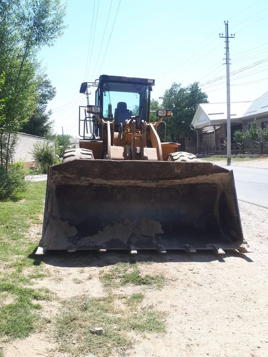 Погрузчик фронтальный 3 куб услуга