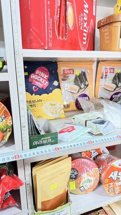 Прдам шкаф полку 205/230 в новом состоянии