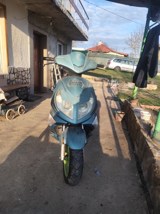 Продавам скутер  Baotian bt49