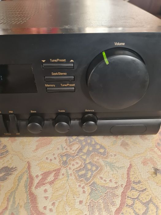 Amplituner Harman/Kardon