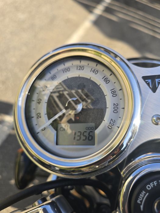 Vand motocicleta Triumph Thruxton  Final Edition