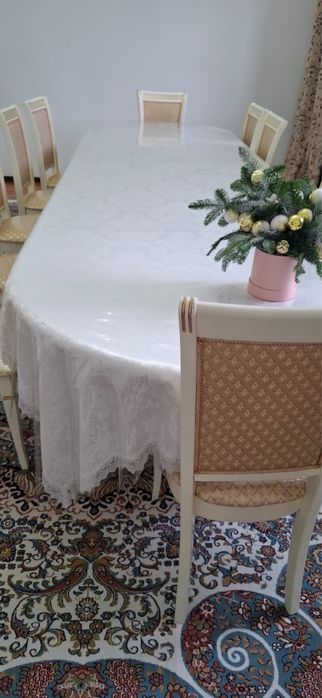 Продам стол со стульями