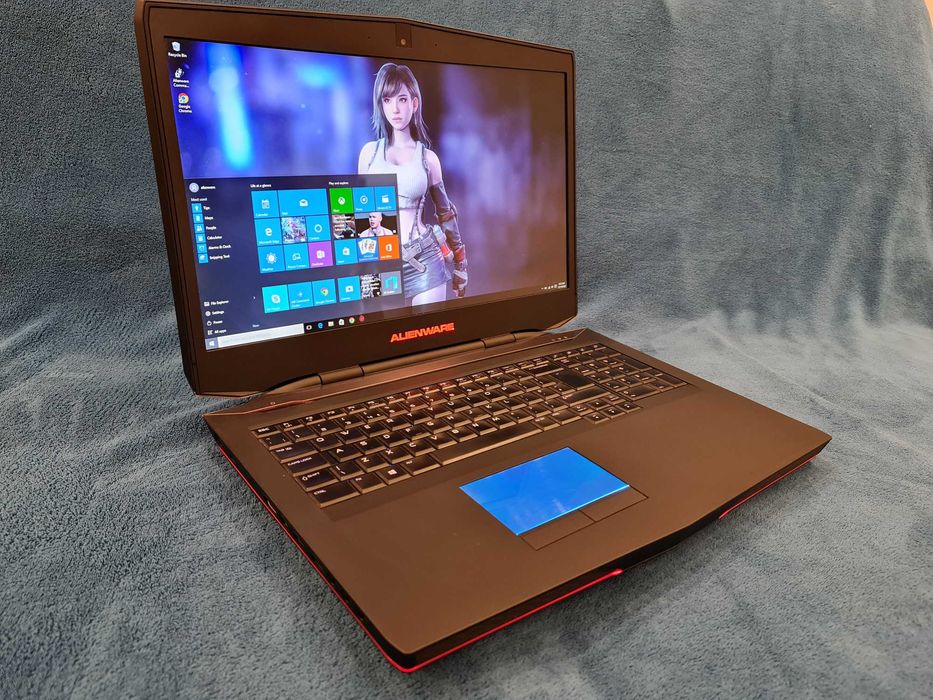 laptop gaming ALIENWARE ,intel core i7 ,display mare de 17,3 inch