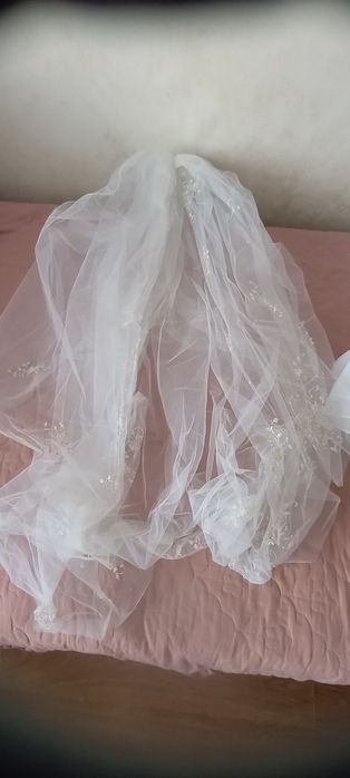 Продам свадебный платье