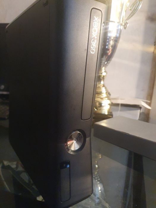 Vand xbox 360 slim