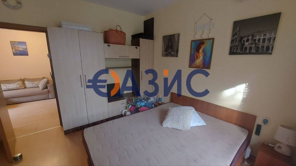 Продава се Тристаен апартамент в к.к. Слънчев бряг - 70 кв.м за 445 €/кв.м - Снимка #11