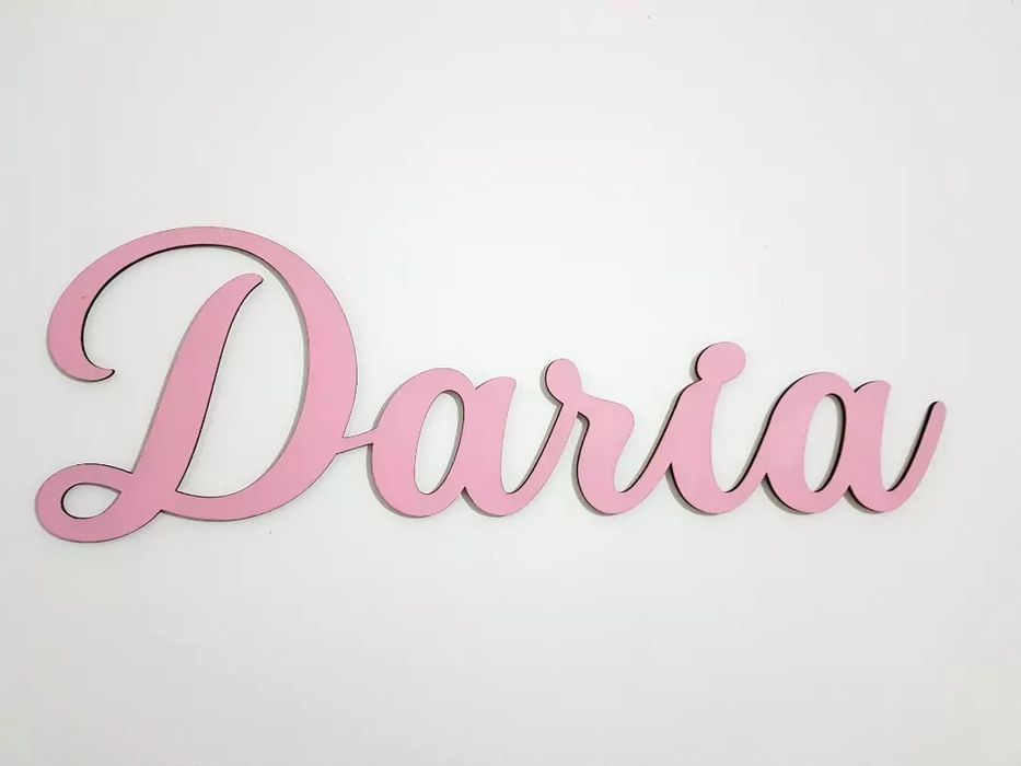 Nume personalizat din lemn