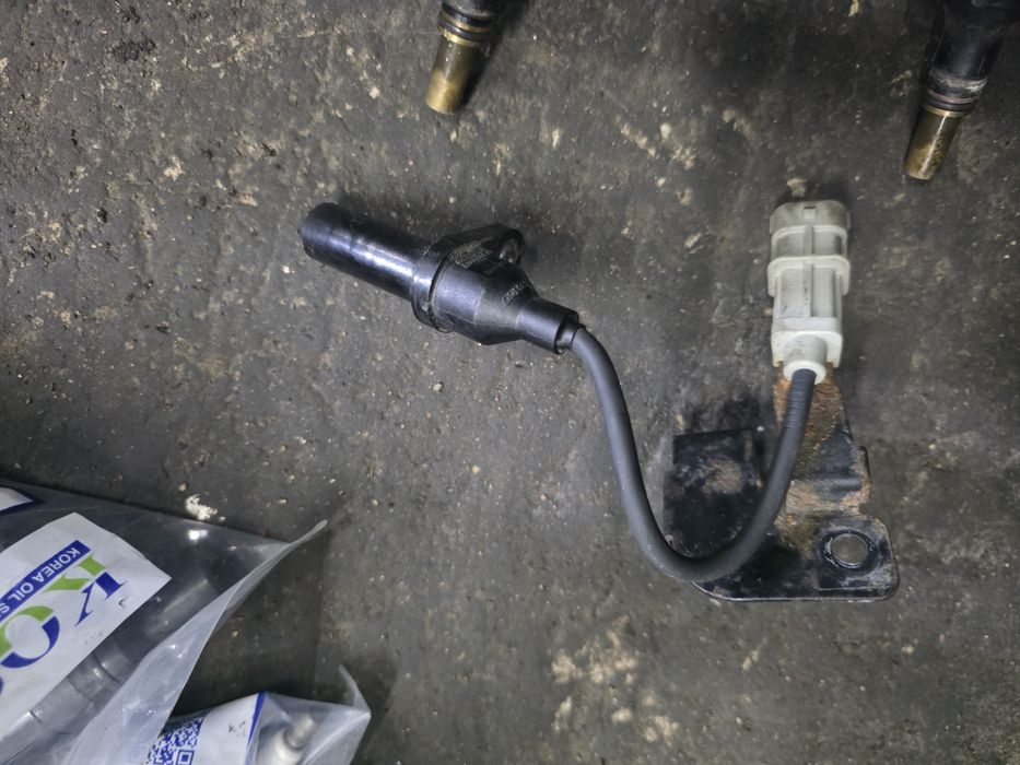 Kia K7 запчасти дачик