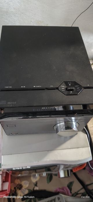 Caut telecomanda pentru modelul ăsta de sistem audio Sony