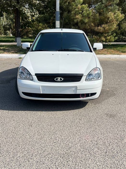 Lada priora  2012 yil prabik 81500
