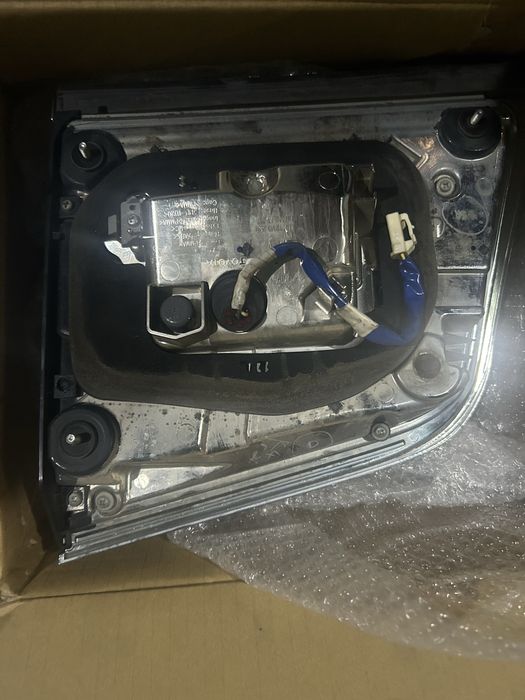 Лексус 570 противотуманки