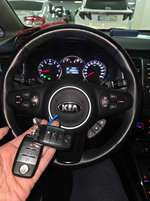 Kia Carens TOP Екстри Реален пробег и 6 месеца гаранция!!!