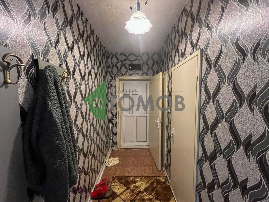 Продава се Тристаен апартамент в Шумен, Болницата - 87 кв.м за 1190 €/кв.м - Снимка #16