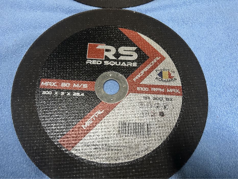 Vând disc pentru mașină de banc 300 mm, 20 de lei bucata