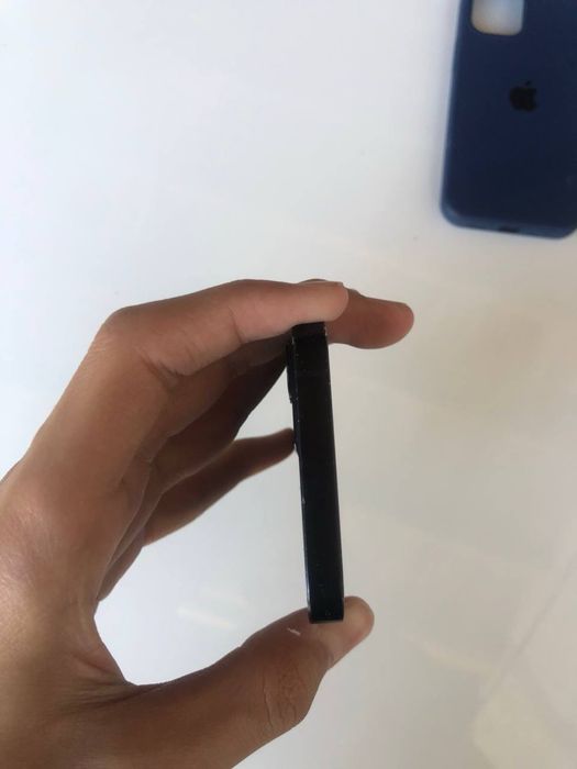 iPhone 12 mini 64GB holati yaxshi