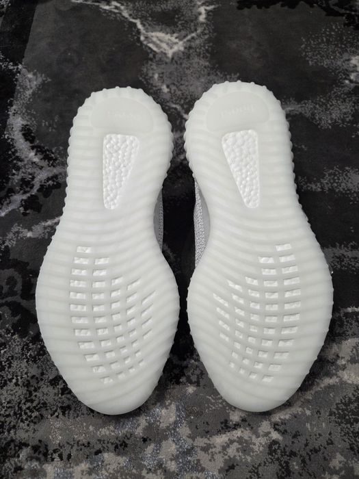Adidas Yeezy 350 v2