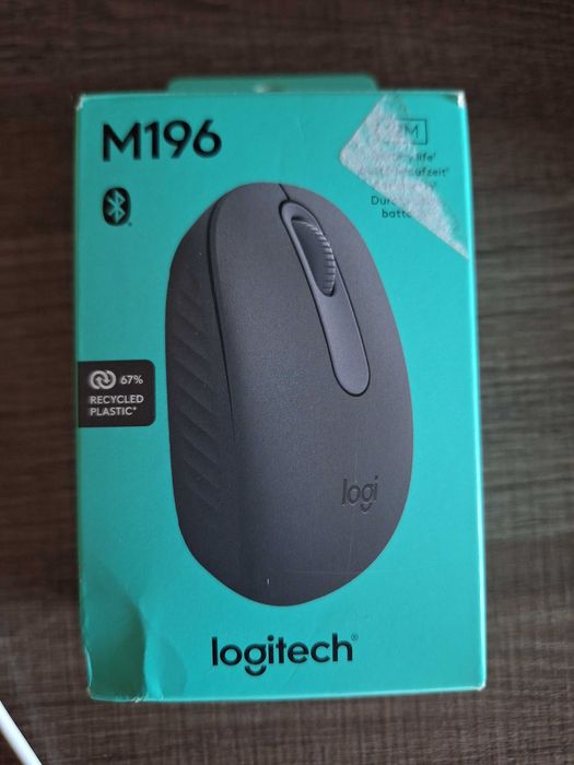 Безжична мишка Logitech M196