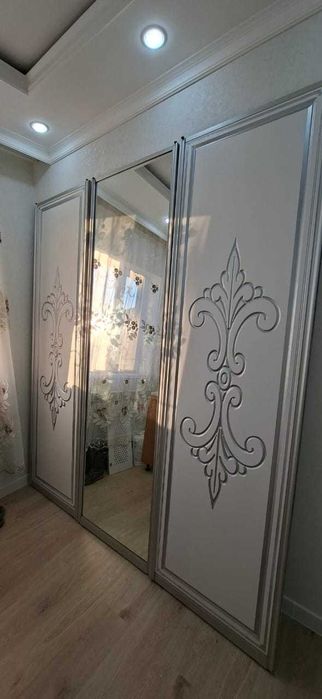 Тройное роликовый двери для шкаф