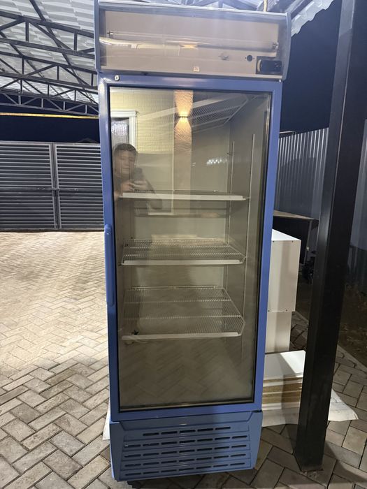 полки для магазинов разные