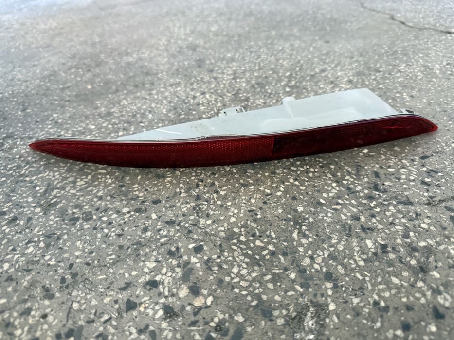 Ляв светлоотразител за BMW X6 F16