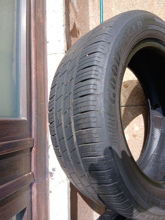 Vand set 4 cauciucuri vara 205 55 R16 91 V Goodyear  Eficiency Grip  rulaj 10.000 km