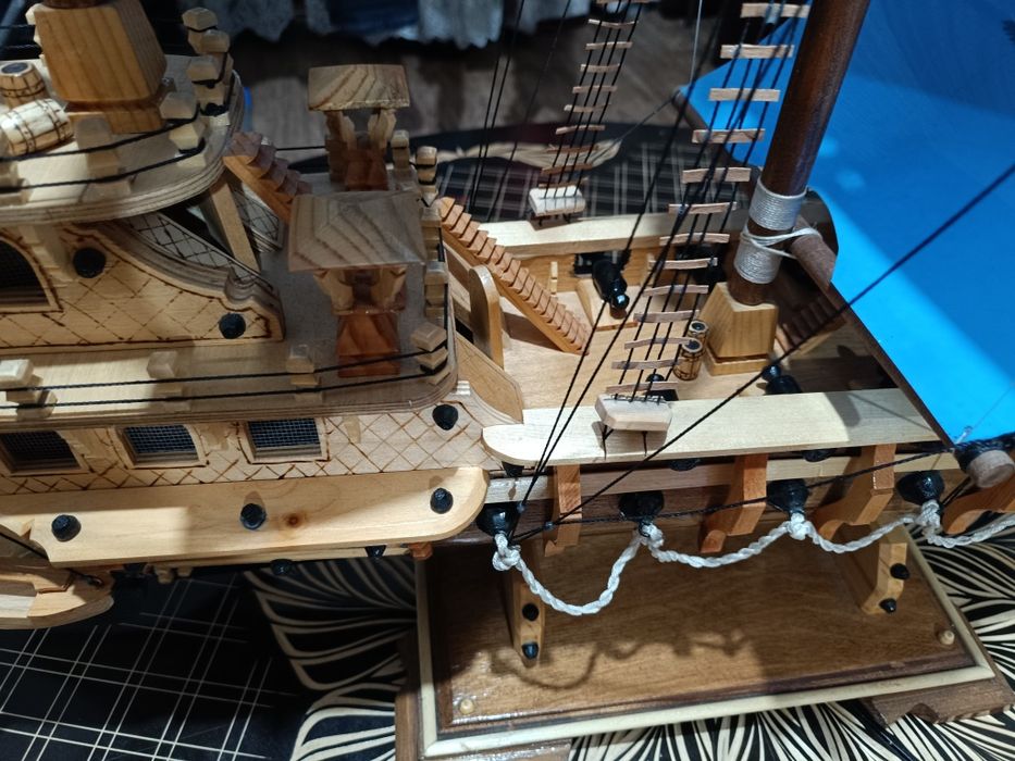 Сувенир в форме Корабля 18 век.