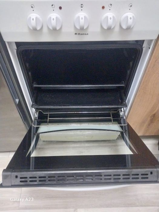 Электрическая плита Hansa