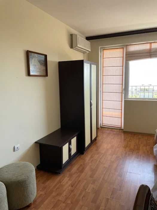 Продава се Двустаен апартамент в Свети Влас - 75 кв.м за 694 €/кв.м - Снимка #1