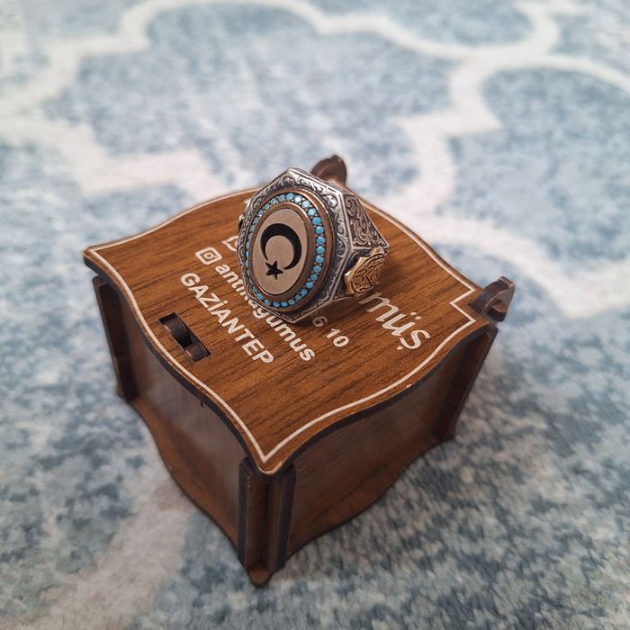 продам печатка кольцо серебро Турецкий