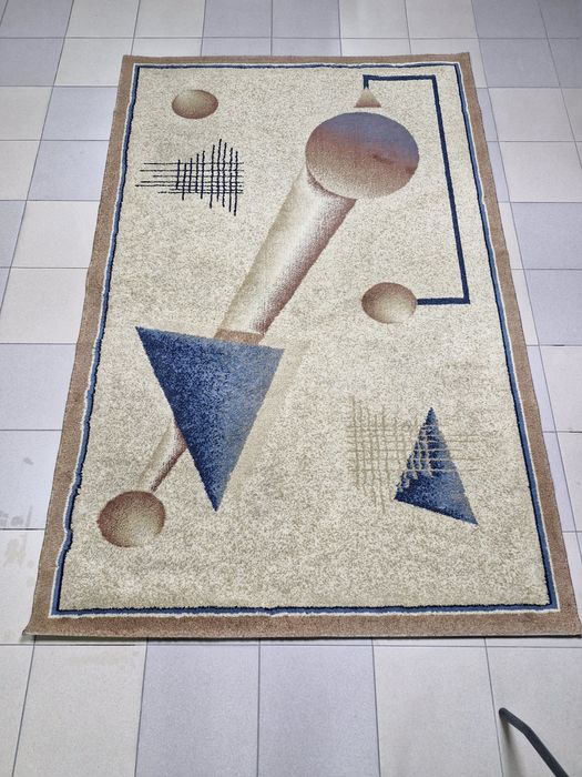 Продам ковёр 2,27×1,48 .
