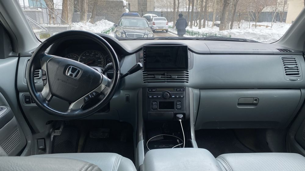 Продам Honda Pilot