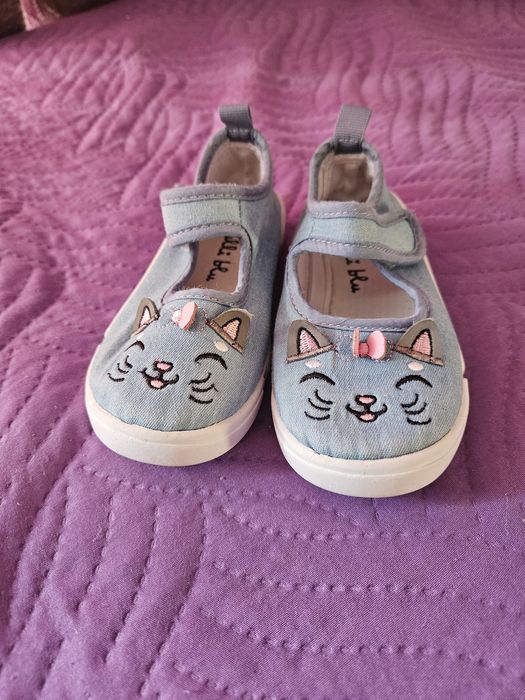 Детски сетове дрешки и обувки.Размер от 74 до 110.