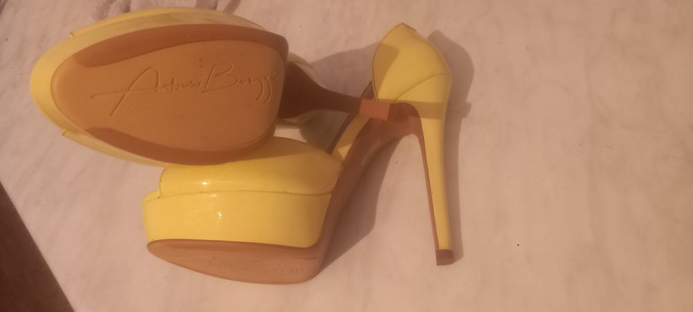 Оригинал Италия.