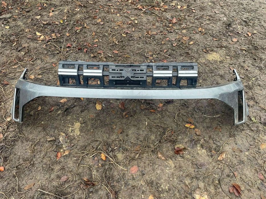 Bara Dacia Duster 3 din 2024