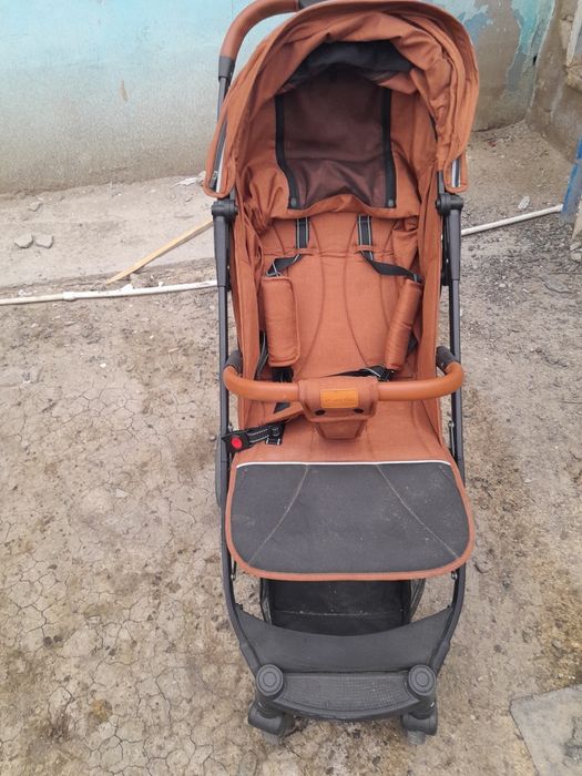 Продам коляску в хорошем состоянии