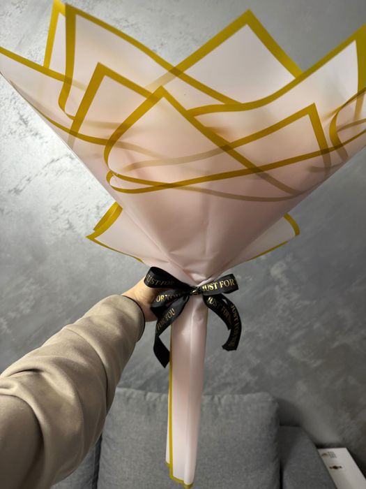 Готови букети от вечни рози 8 март