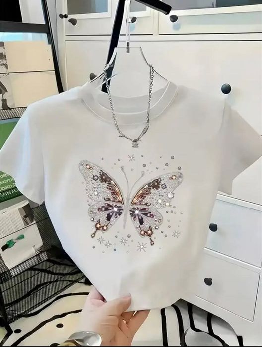 Нови Дамски тениски