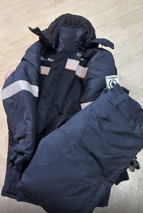 Арнайы қысқы куртка