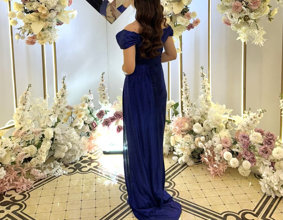 Продам выпускное красивое платье