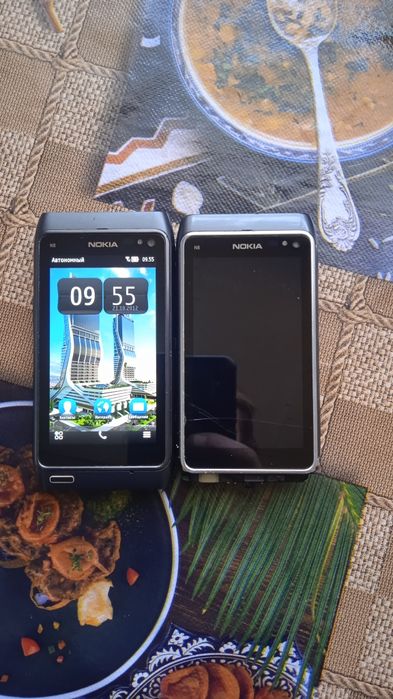 Нокия N8 оригинал(16гб)