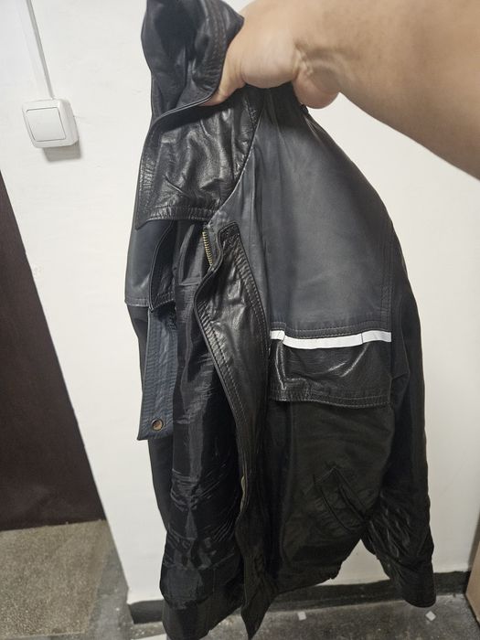 Geaca de piele militara !