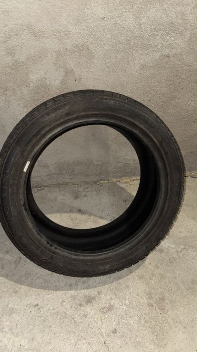 Комплект зимних шин Triangle 235/45 R18