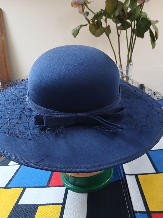 Pălărie elegantă