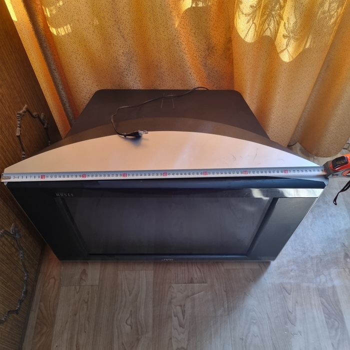 Продам телевизор