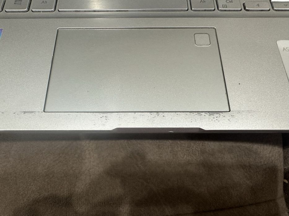 Продам Asus vivobook 14 (core i5-11)